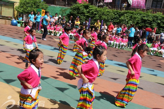 山東德州紅纓紅太陽幼兒園舉辦六一運(yùn)動(dòng)會  