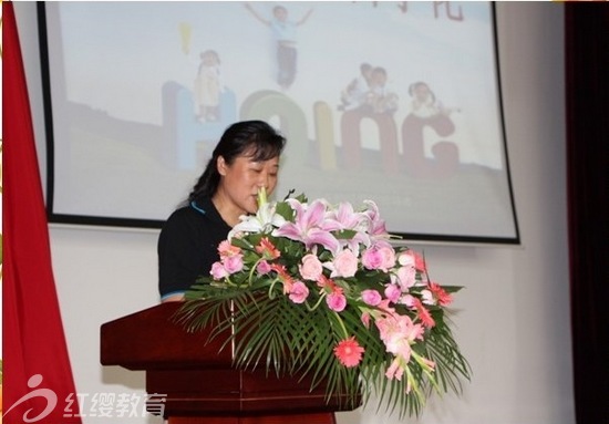 江蘇南京紅纓仙龍灣幼兒園召開家長見面會(huì)