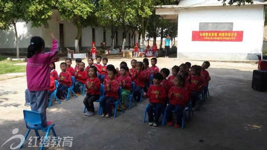 江西于都紅纓樂都幼兒園開展愛心慰問活動(dòng)