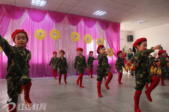 四川峨眉紅纓希望藝術(shù)幼兒園舉辦重陽節(jié)主題活動