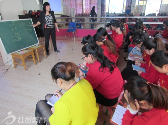 王淑菊老師赴湖北咸寧紅纓崇陽(yáng)實(shí)驗(yàn)幼兒園督導(dǎo)培訓(xùn)教學(xué)