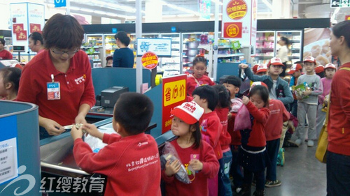 廣西來賓紅纓啟慧幼兒園組織社會實踐活動