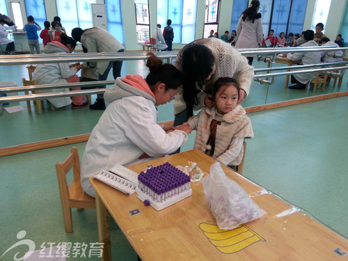 安徽合肥紅纓時代幼兒園開展春季體檢  