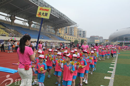 湖北武穴紅纓童心幼兒園迎六一親子同樂會