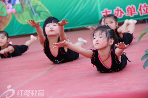 山東德州紅纓新蕾玉園幼兒園慶六一活動(dòng)