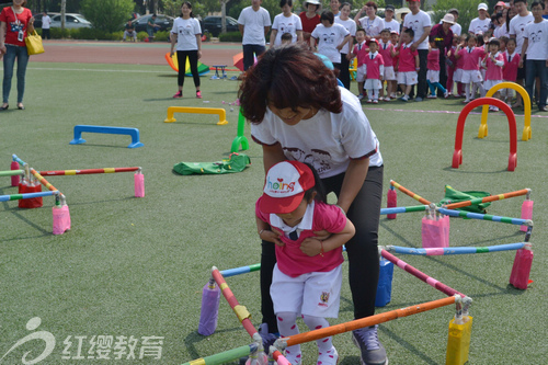 山東青島紅纓藝星幼兒園春季運(yùn)動(dòng)會圓滿落幕