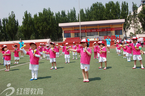 山東青島紅纓藝星幼兒園春季運(yùn)動(dòng)會圓滿落幕