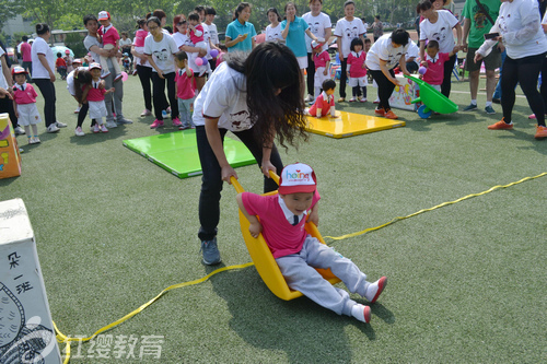 山東青島紅纓藝星幼兒園春季運(yùn)動(dòng)會圓滿落幕