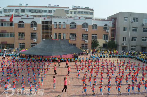 山東招遠(yuǎn)北京紅纓連鎖幼兒園泉山幼兒園